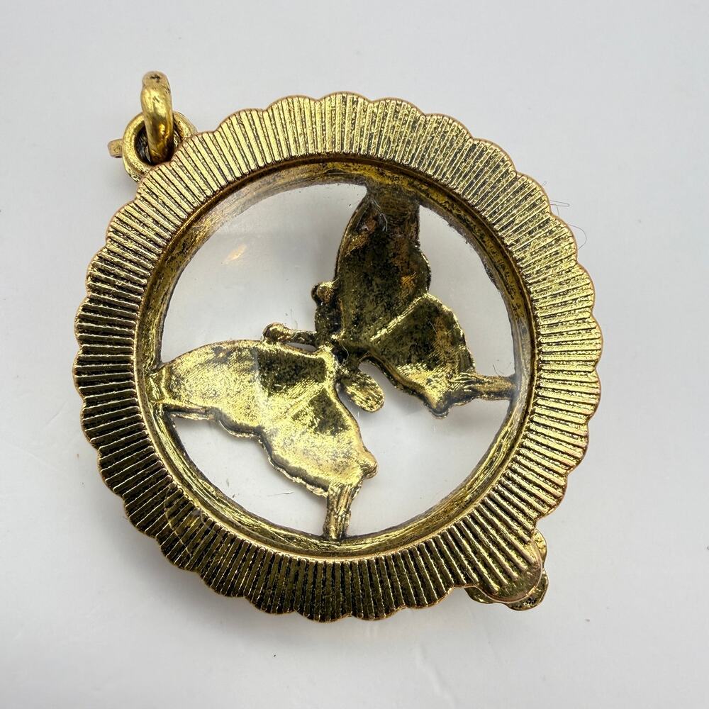 Butterfly Hollow Out Locket Pendant 5X Magnifying Glass Split Antique Gold Tone